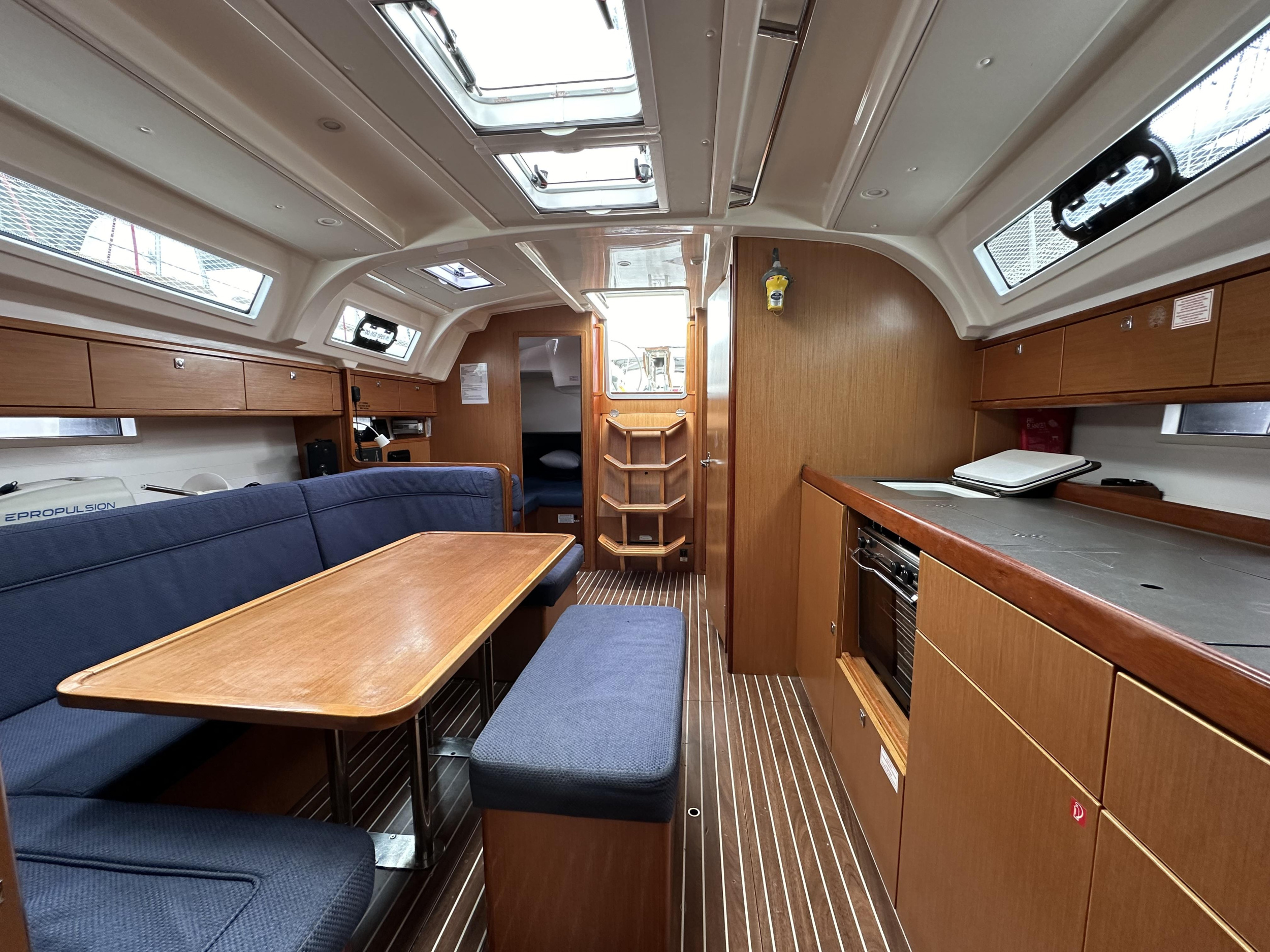 Bavaria Cruiser 41 - 3 cab. — photo 16