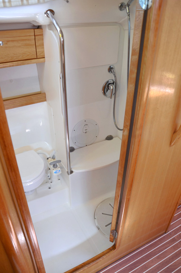Bavaria 39 Cruiser — photo 14