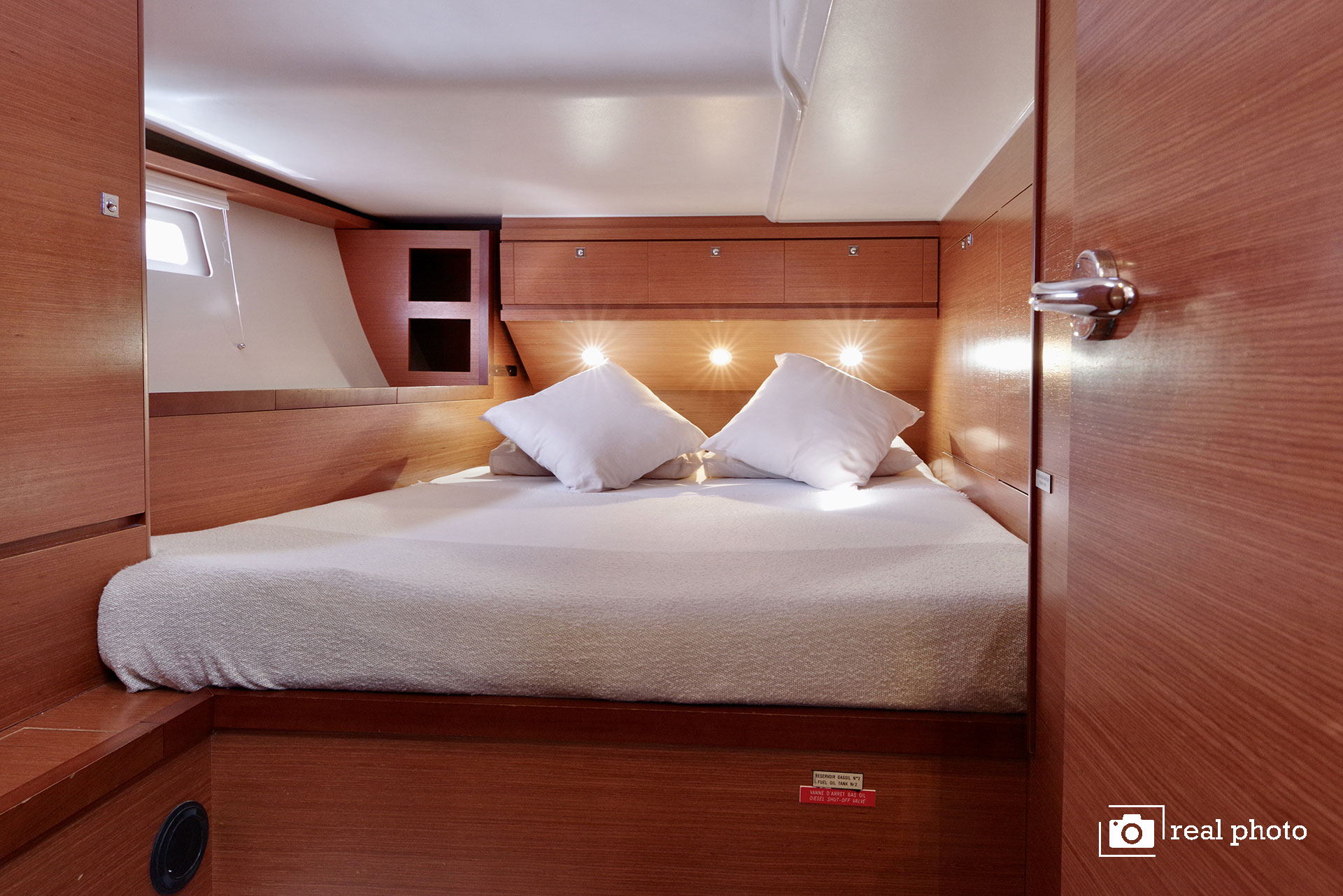 Dufour 520 GL — photo 8