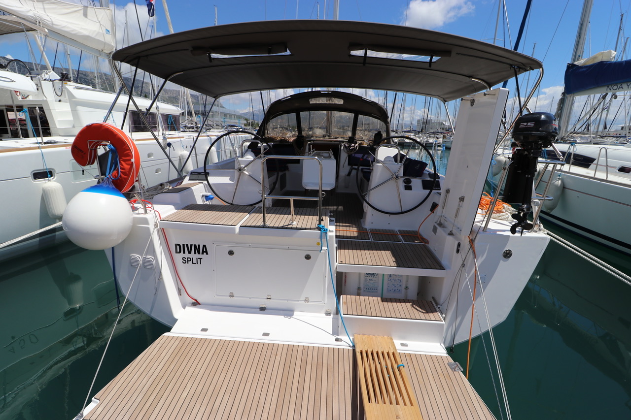 Dufour 460 GL — photo 7
