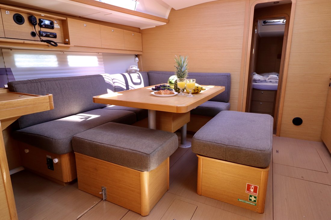 Dufour 460 GL — photo 14