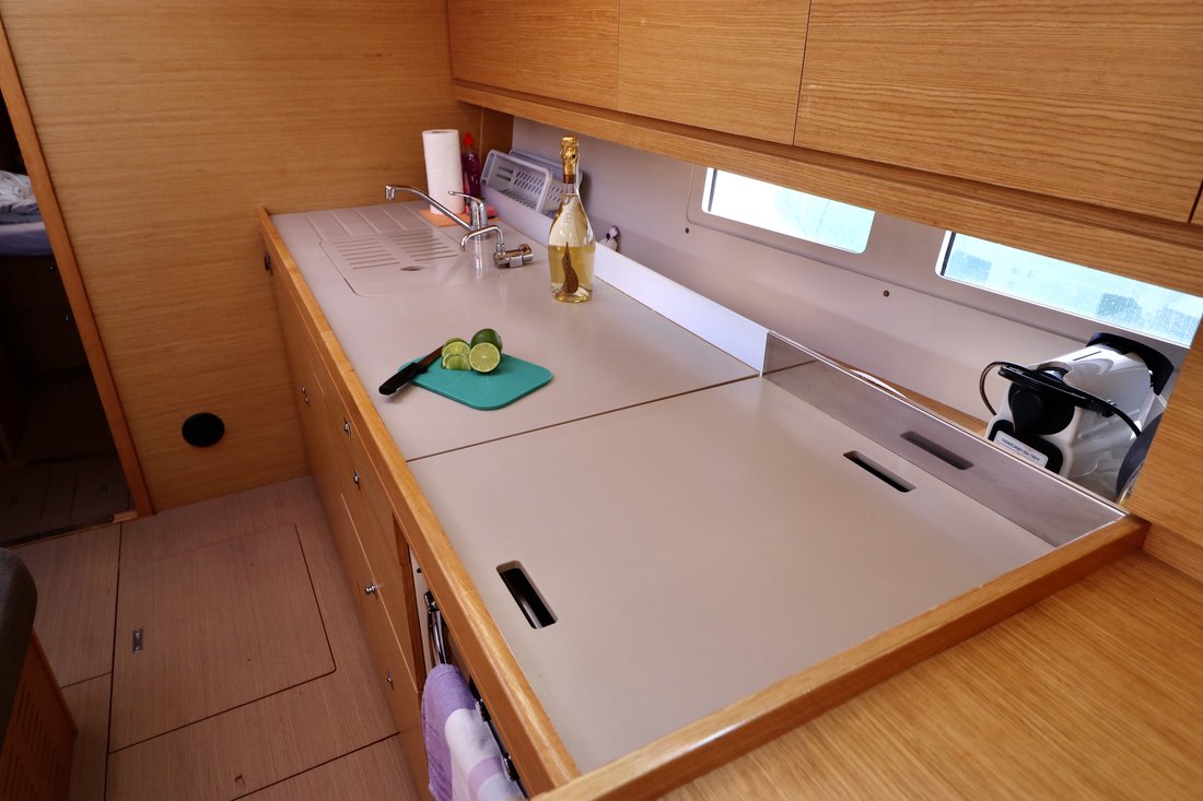 Dufour 460 GL — photo 18