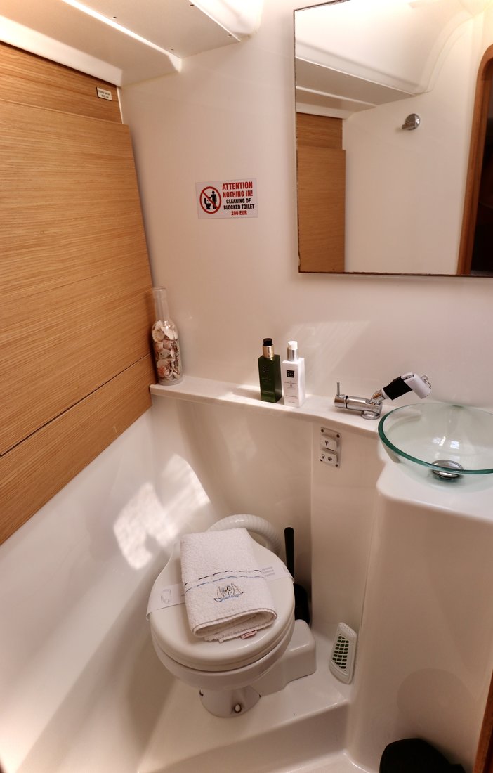 Dufour 460 GL — photo 24