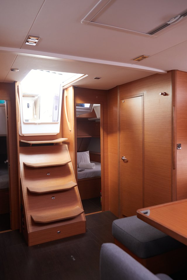 Dufour 470 - 5 + 1 cab. — photo 22
