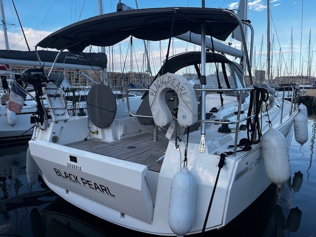 Bavaria C38 — photo 8