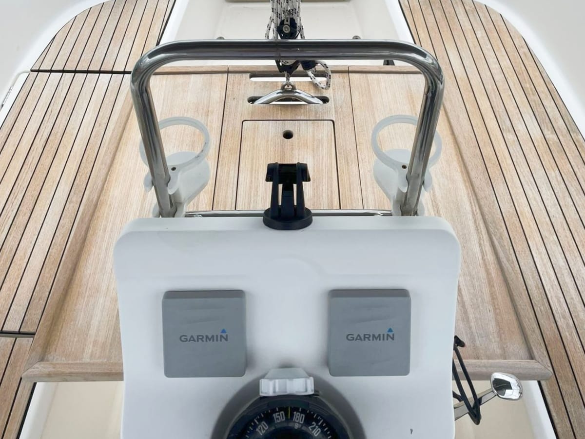 Bavaria Cruiser 32 — photo 7