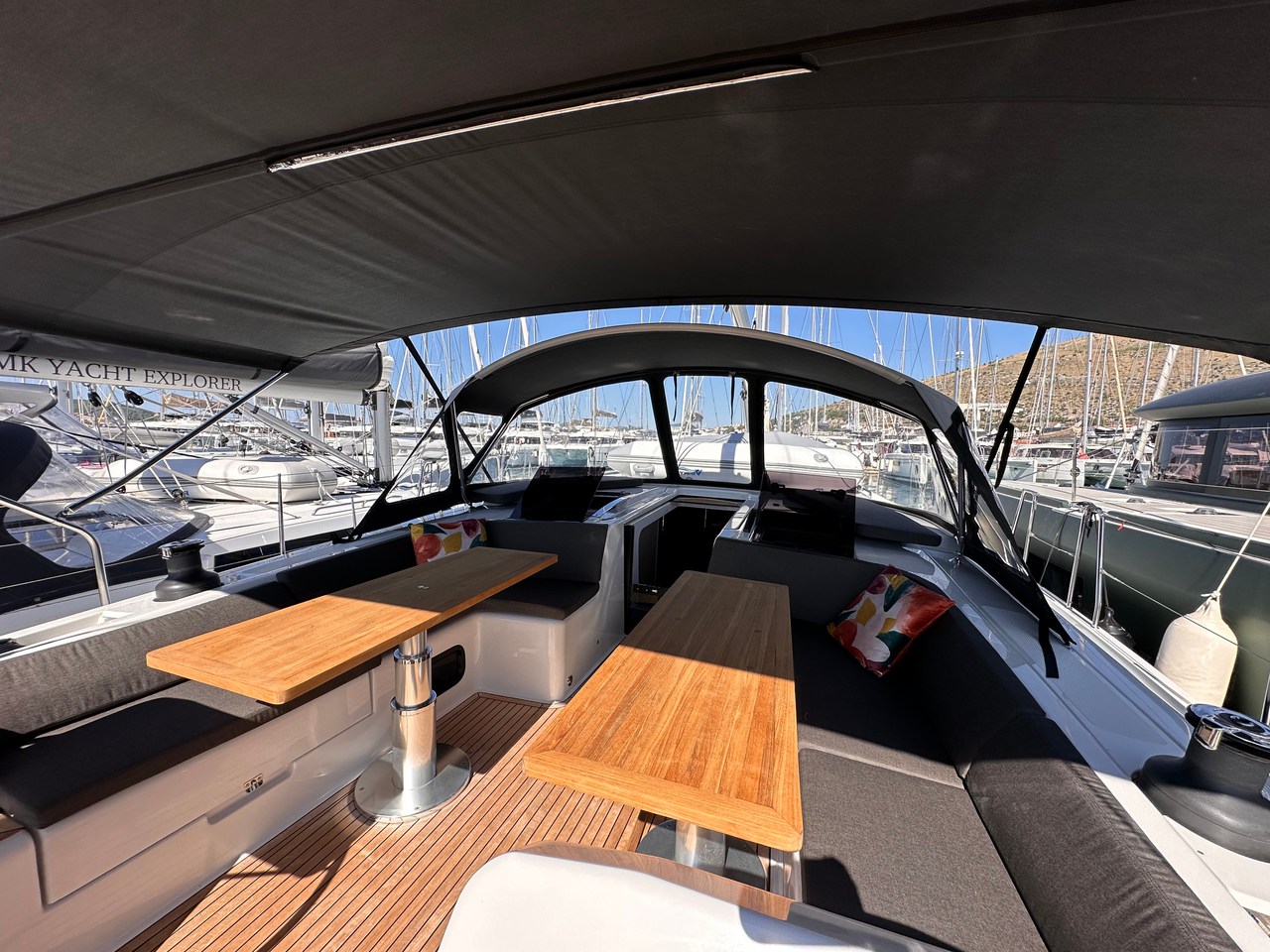 Hanse 508 - 3 + 1 cab. — photo 2