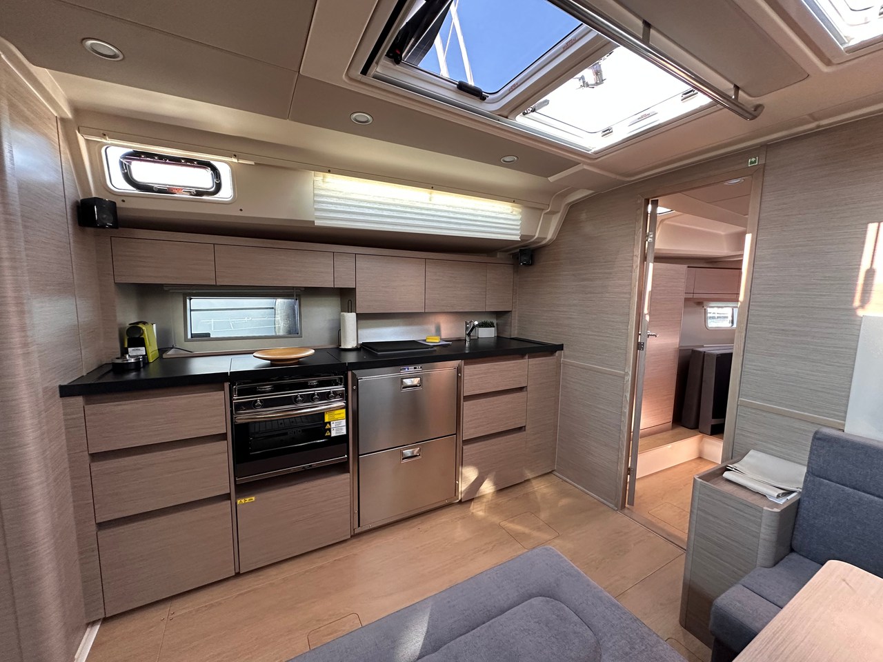 Hanse 508 - 3 + 1 cab. — photo 6