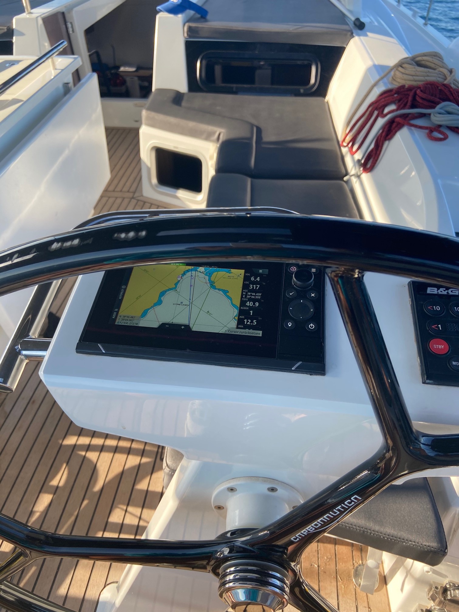 Oceanis 51.1 - 5 + 1 cab. — photo 14