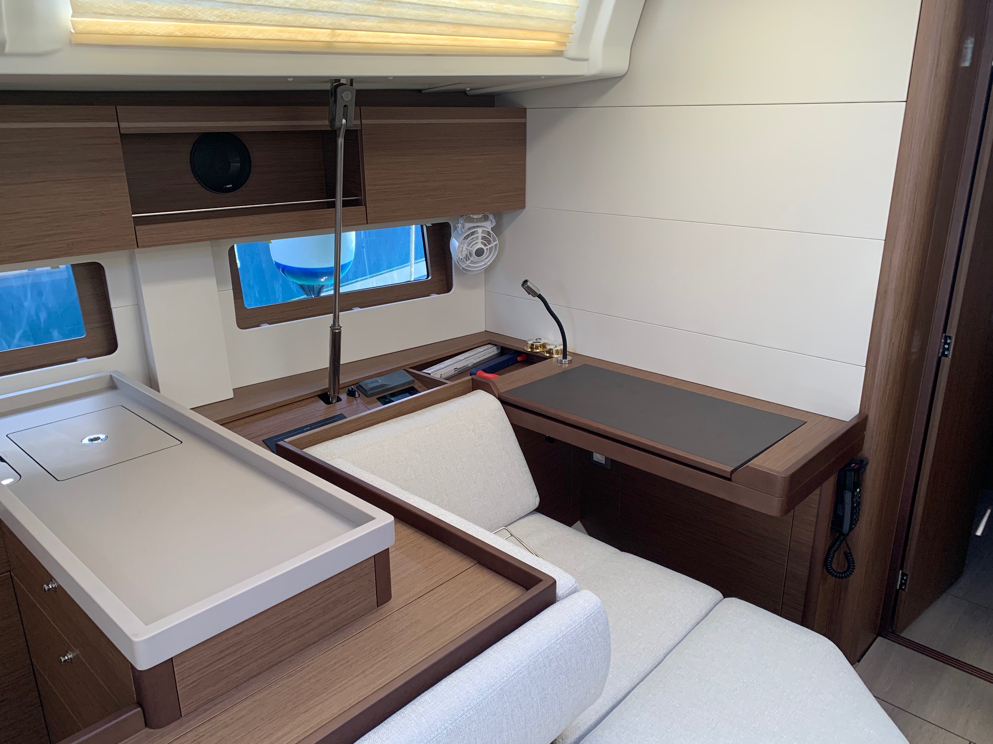 Oceanis 51.1 - 5 + 1 cab. — photo 19