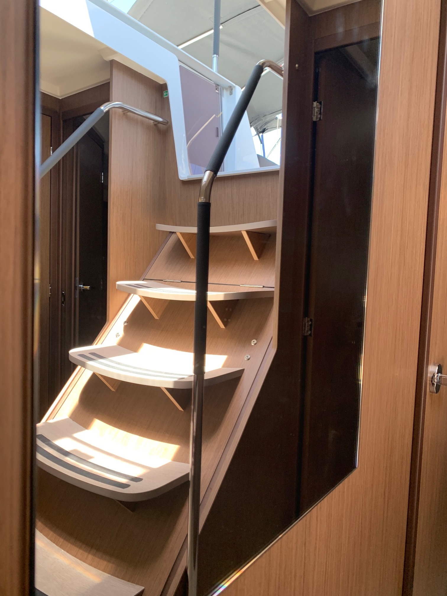 Oceanis 51.1 - 5 + 1 cab. — photo 20