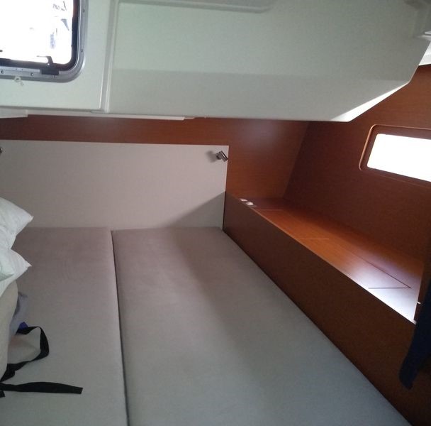 Oceanis 51.1 - 5 + 1 cab. — photo 25