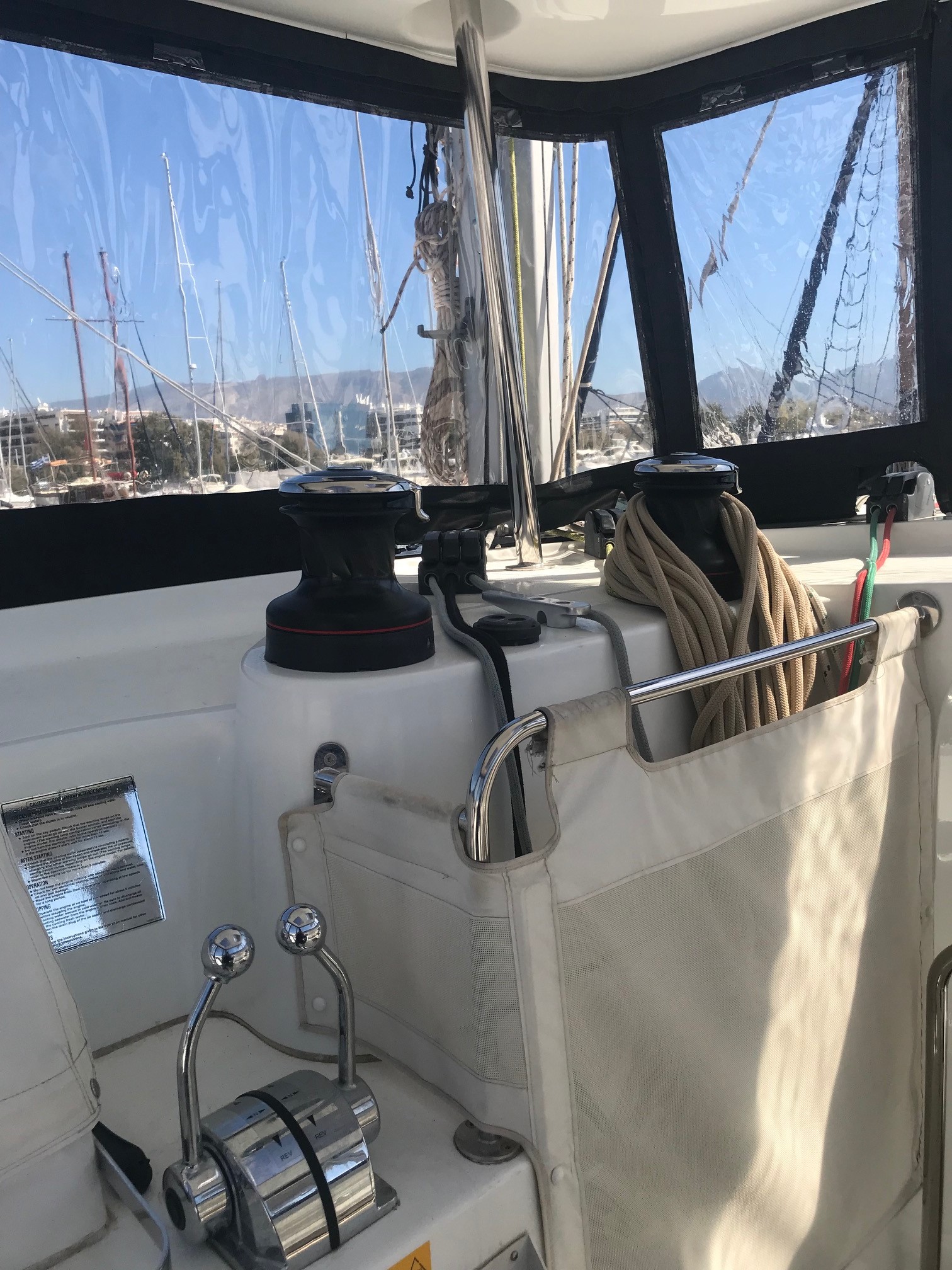 Lagoon 42 - 4 + 2 cab. — photo 11