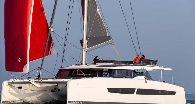 Fountaine Pajot Aura 51 SMART ELECTRIC - 6 + 2 cab. — photo 3