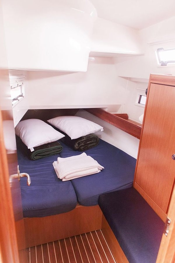 Bavaria Cruiser 40 — photo 15