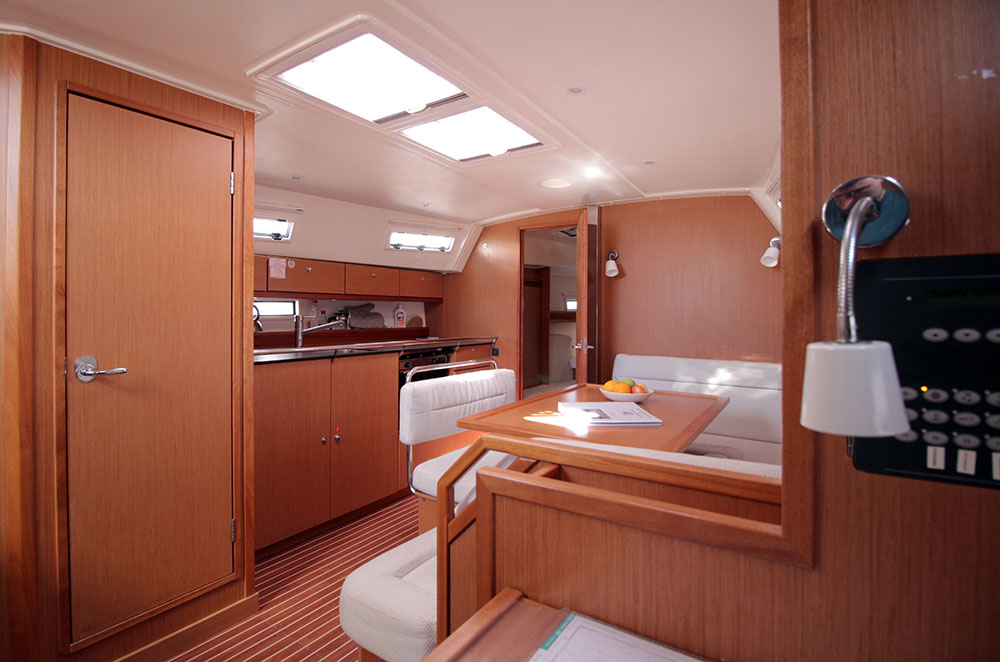 Bavaria Cruiser 40 — photo 5