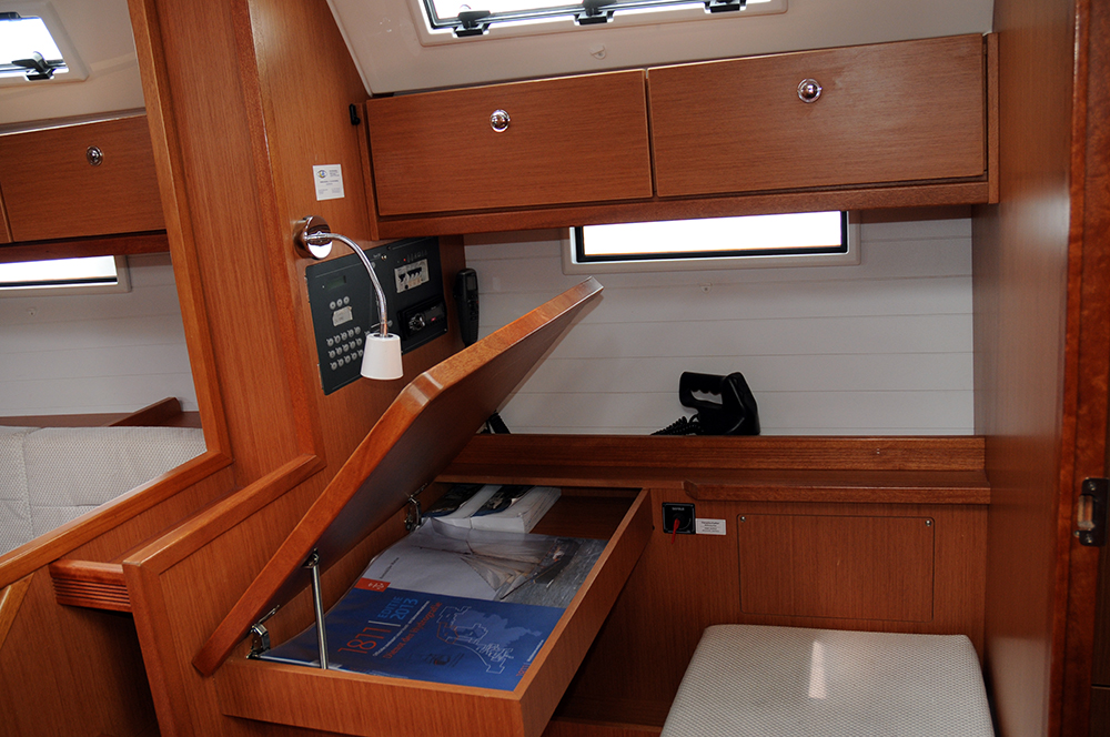 Bavaria Cruiser 40 — photo 7