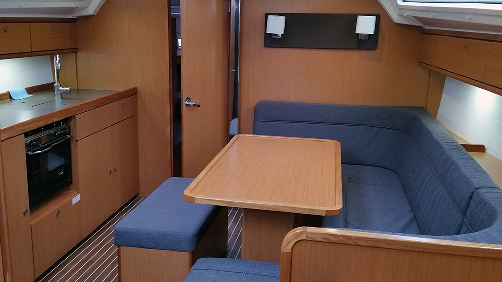 Bavaria Cruiser 41 - 3 cab. — photo 5