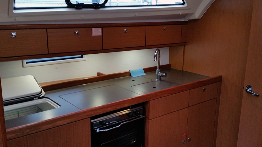 Bavaria Cruiser 41 - 3 cab. — photo 6