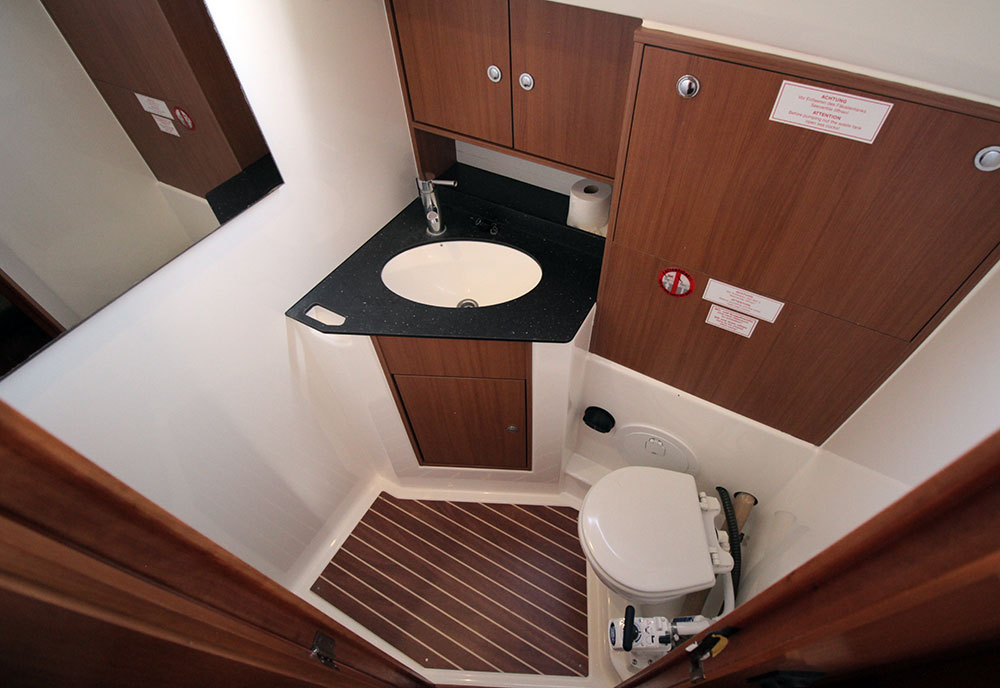 Bavaria Cruiser 50 — photo 10