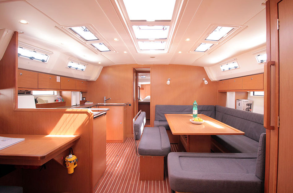 Bavaria Cruiser 50 — photo 6