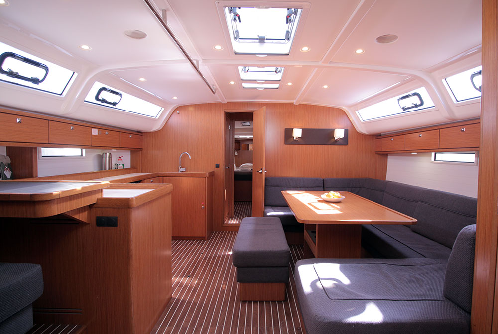 Bavaria Cruiser 51 — photo 7