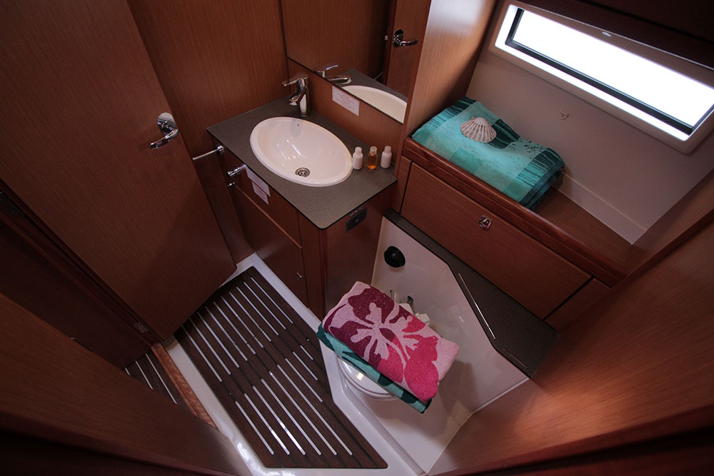 Bavaria Cruiser 56 - 5 + 1 cab. — photo 13