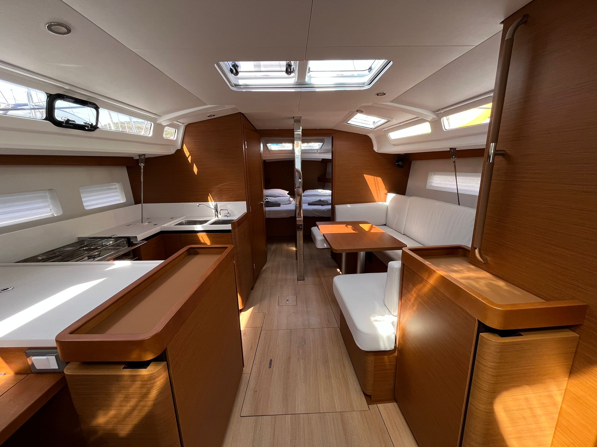 Sun Odyssey 440 - 4 cab. — photo 5