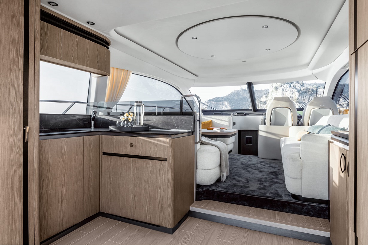 Azimut 53 Fly — photo 12