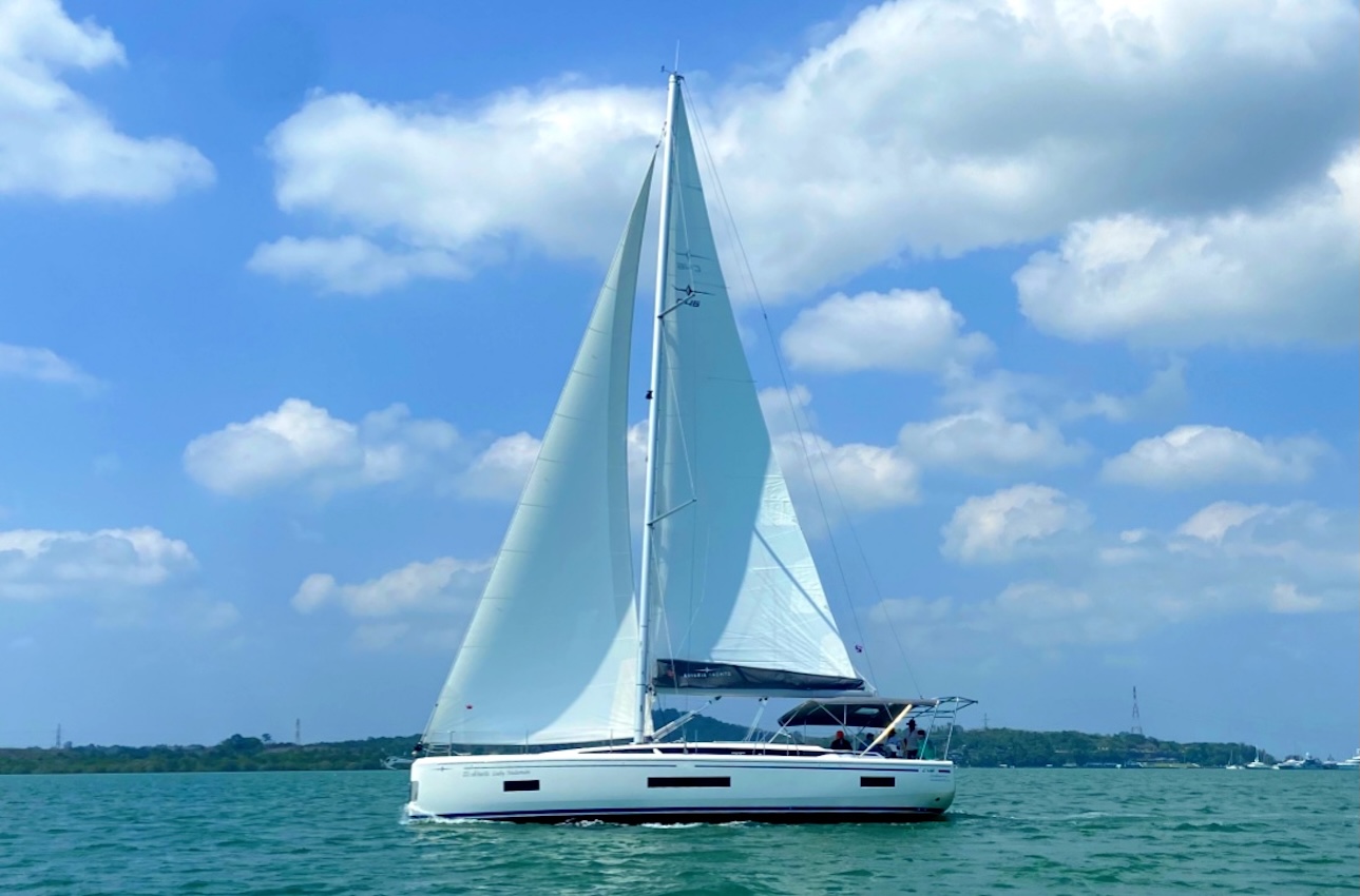 Bavaria C46 - 5 cab. — photo 1