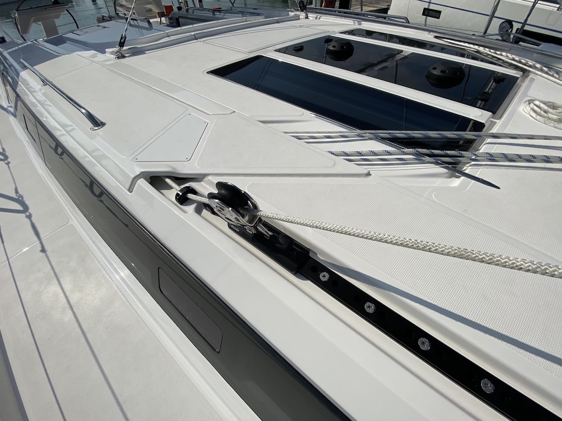 Bavaria C46 - 5 cab. — photo 17