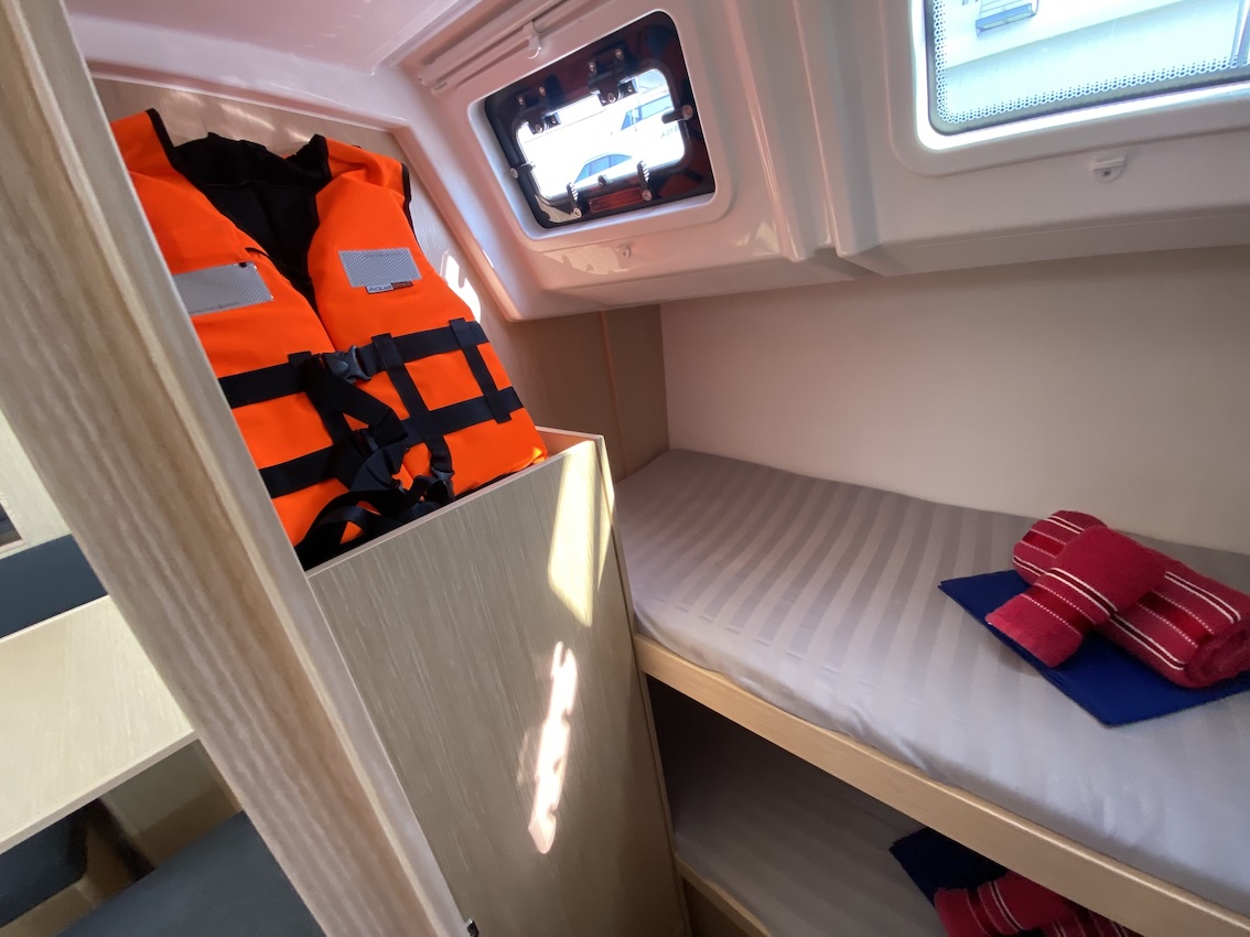 Bavaria C46 - 5 cab. — photo 41