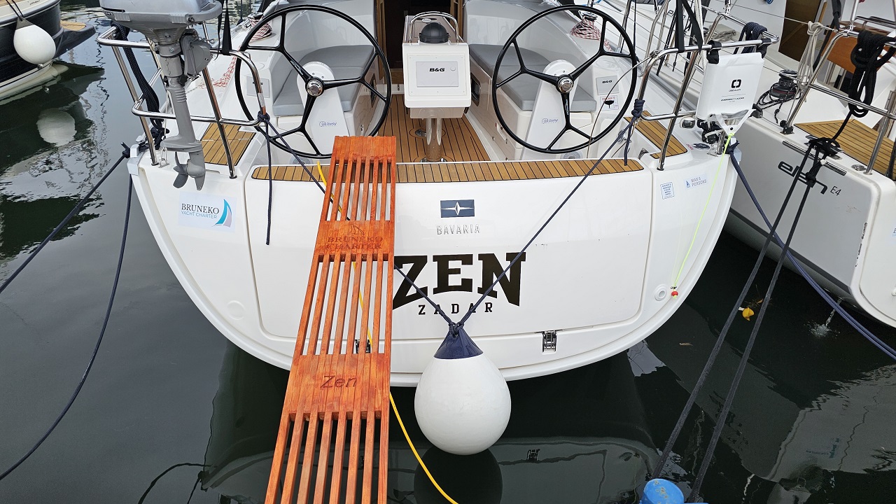 Bavaria Cruiser 34 Style - 3 cab. — photo 1
