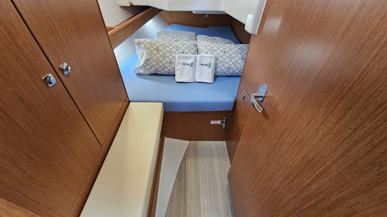 Bavaria Cruiser 34 Style - 3 cab. — photo 13