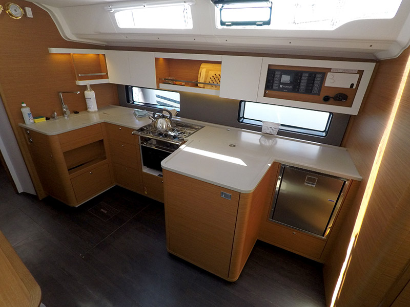 Dufour 44 - 4 cab — photo 9