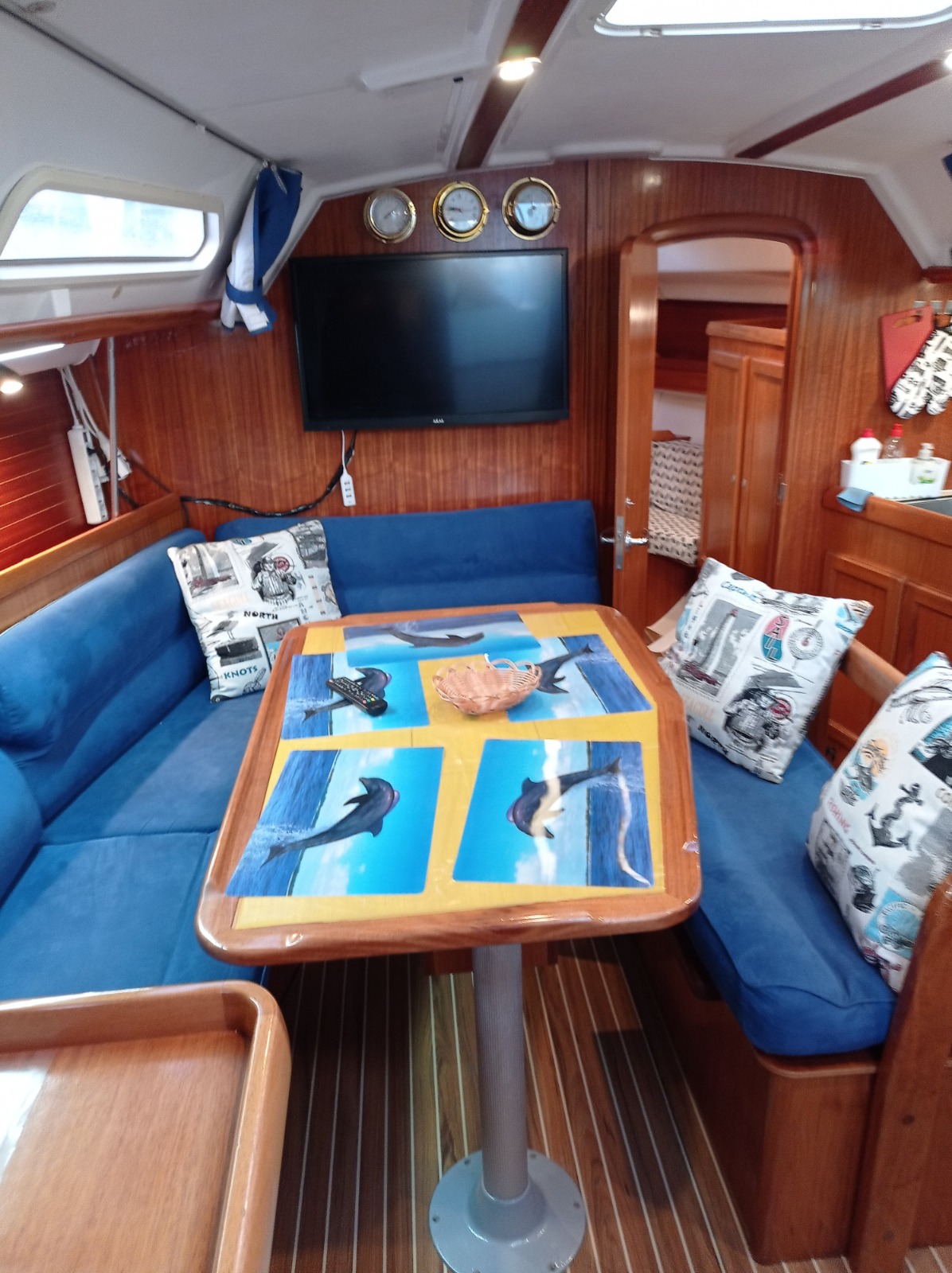 Dufour 36 Classic — photo 6