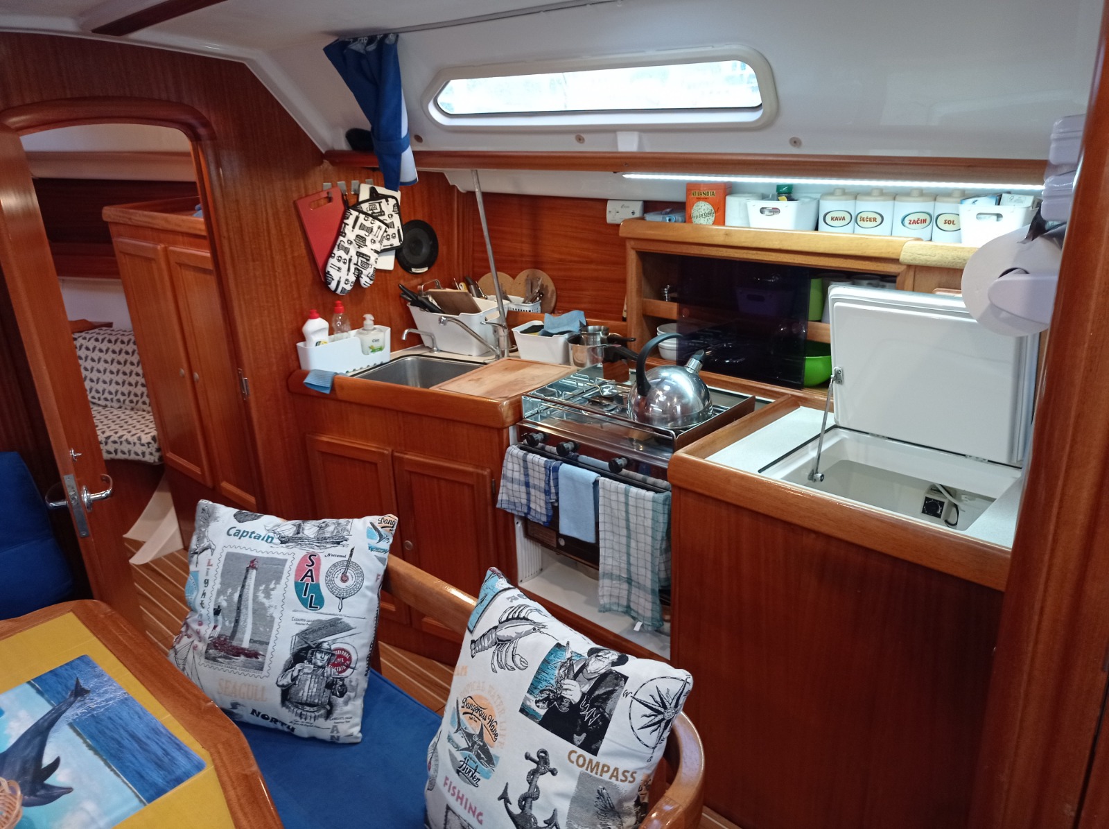 Dufour 36 Classic — photo 8