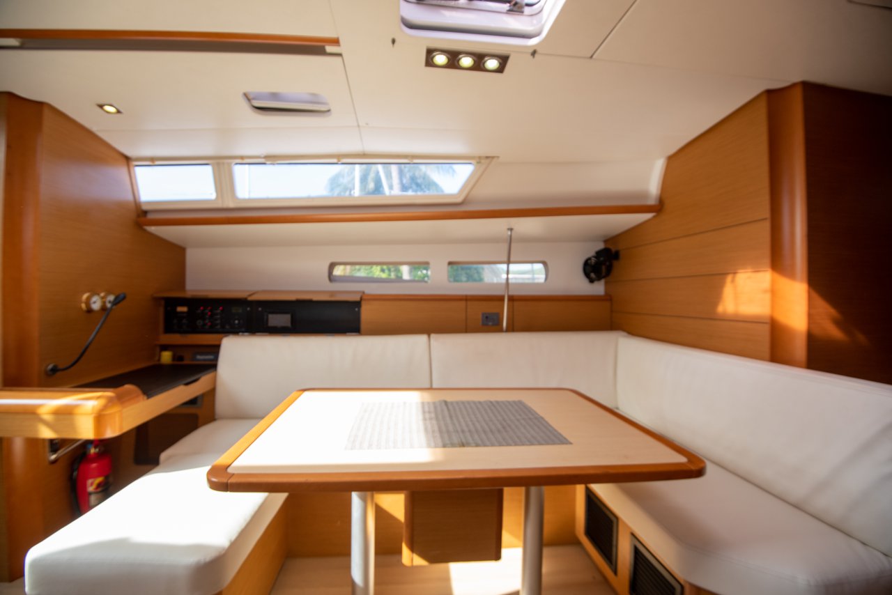 Sun Odyssey 469 — photo 11