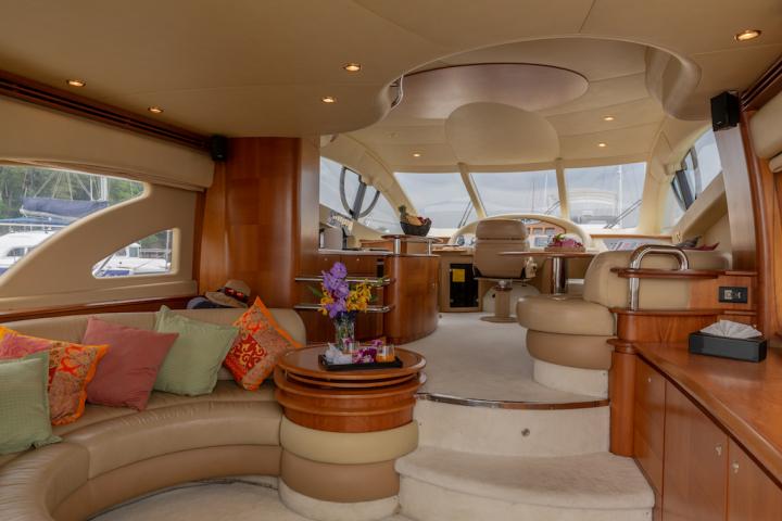Azimut 55 Fly — photo 10