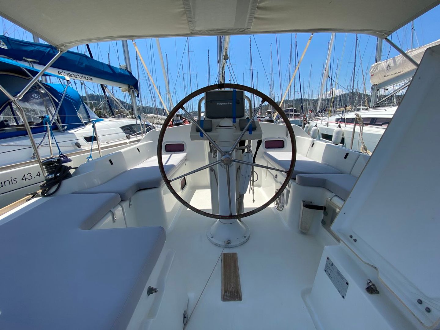 Oceanis 34 — photo 6