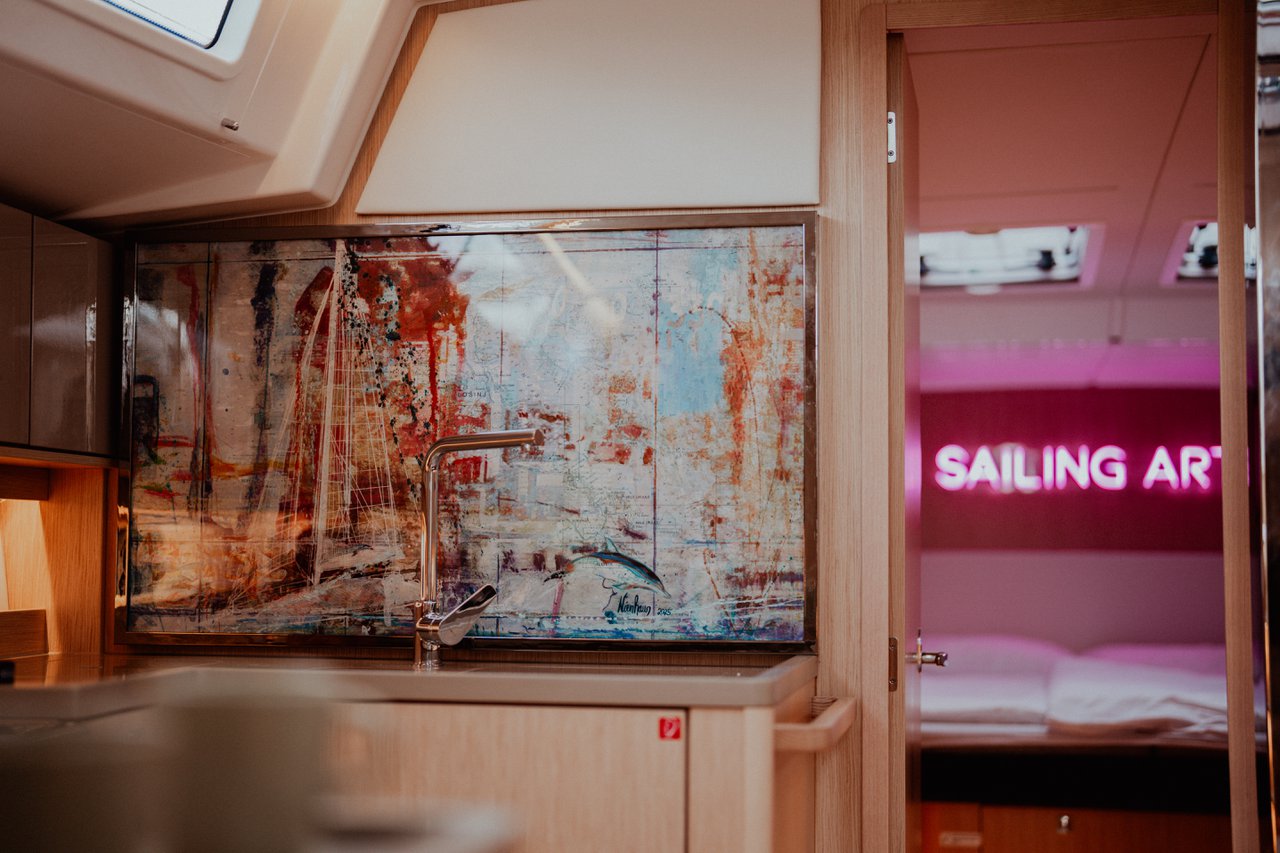 Bavaria C46 - 4 cab. — photo 24