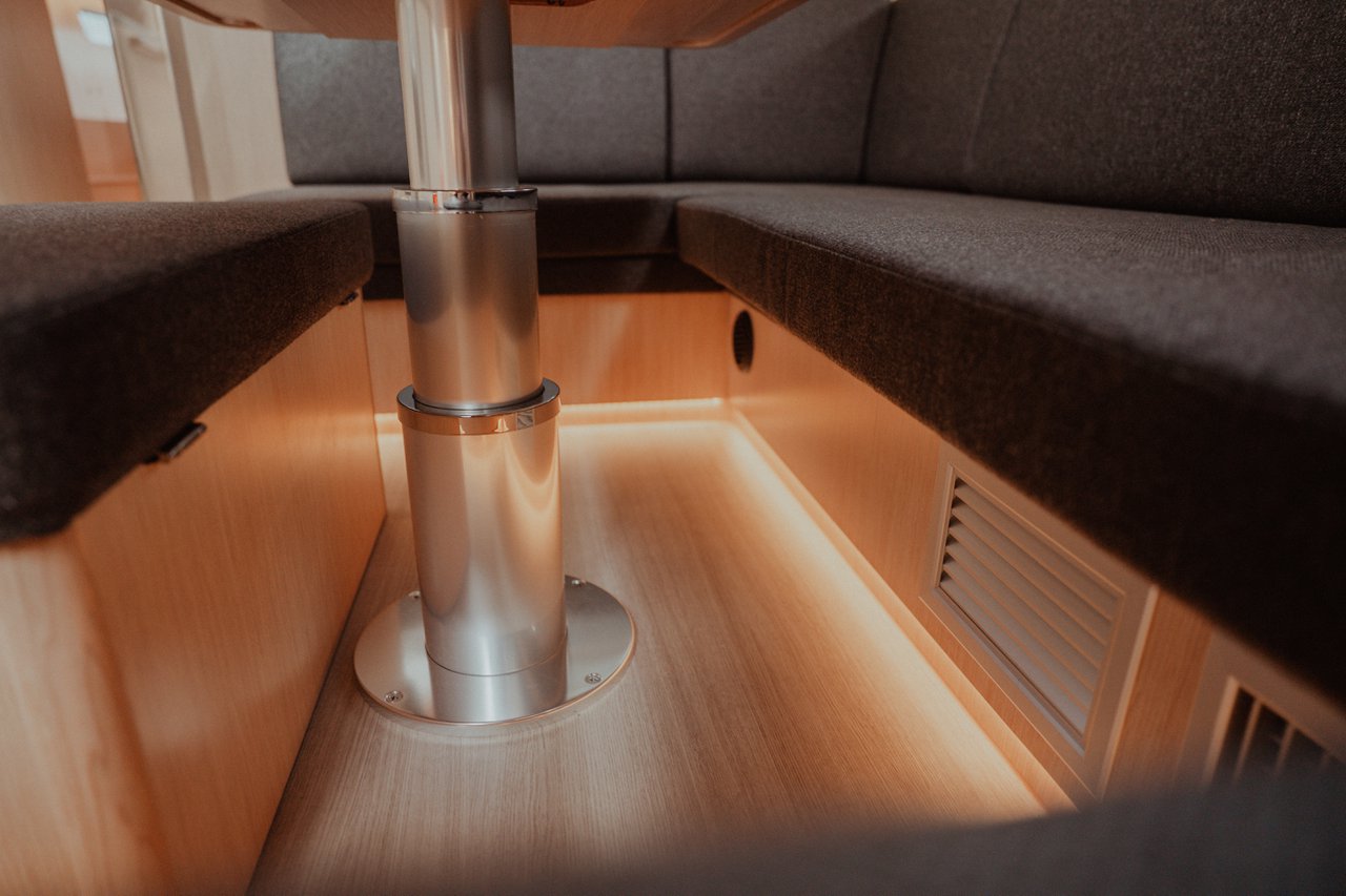 Bavaria C46 - 4 cab. — photo 25
