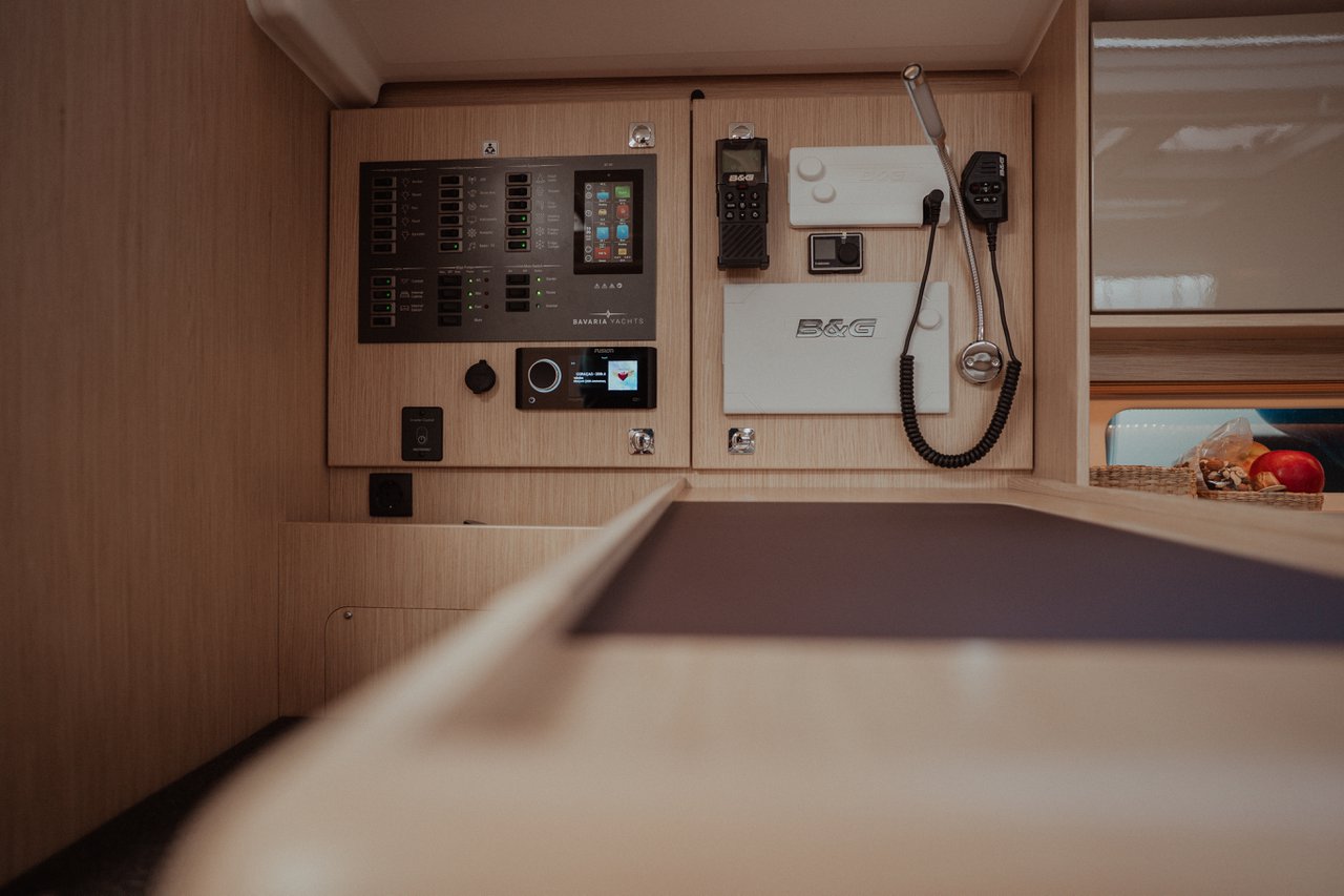 Bavaria C46 - 4 cab. — photo 40
