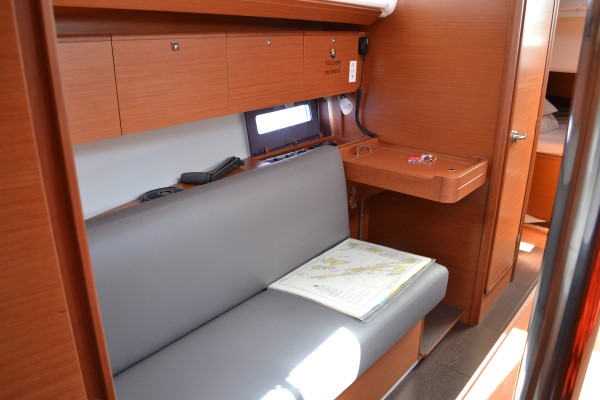 Dufour 360 GL - 3 cab. — photo 9