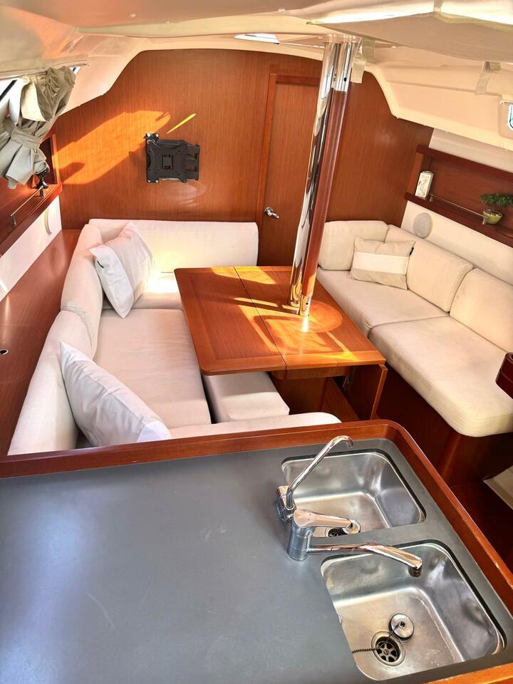 Oceanis 34 — photo 12