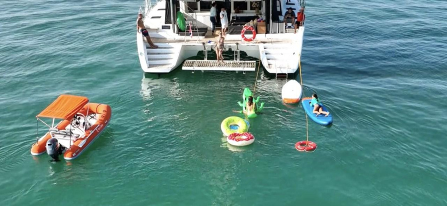 Lagoon 52 F - 4 + 2 cab. — photo 25