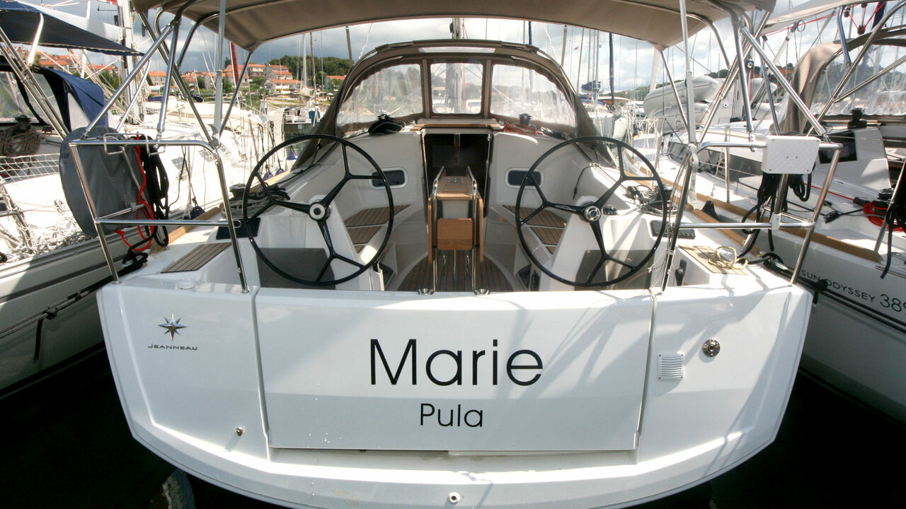 Sun Odyssey 349 - 2 cab. — photo 4