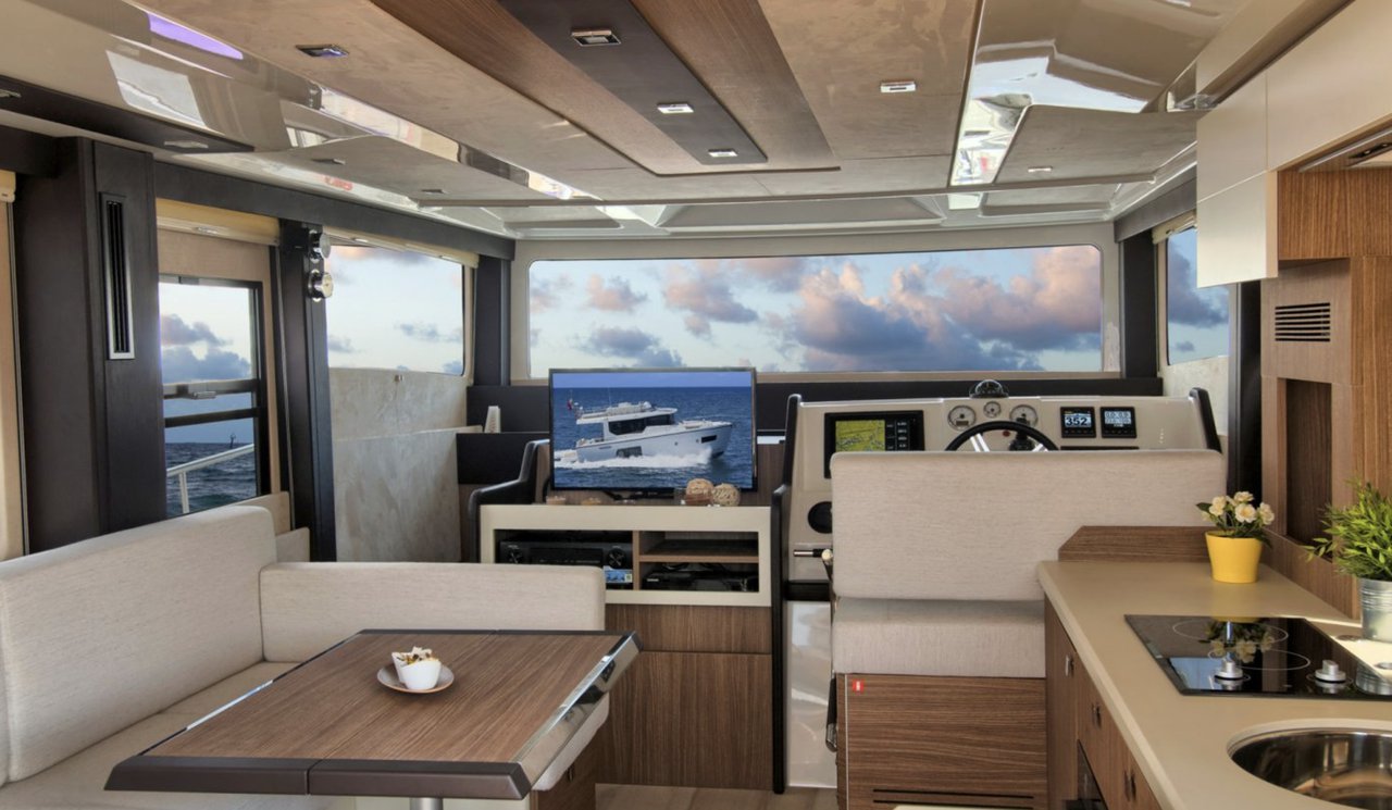 Cranchi T43 Eco Trawler — photo 9