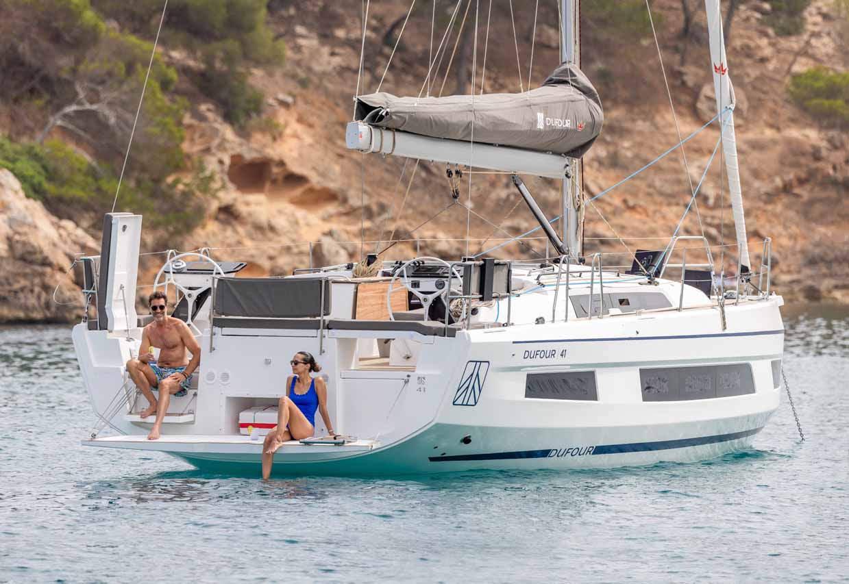 Dufour 41 Performance - 4 cab. — photo 5