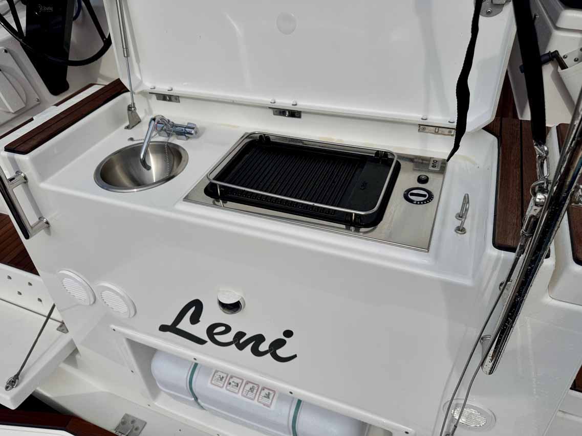 Dufour 41 Performance - 3 cab. — photo 7